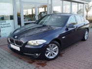 525d Sedan